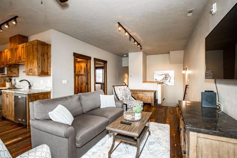 Cana Loft 302 House in Whitefish