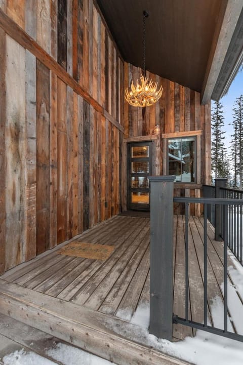 Inspiration Ski Haus Casa in Whitefish