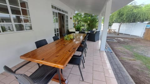 Patio, Garden view