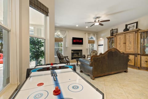 Luxurious 4 Bedroom Pool Paradise House in Port Saint Lucie