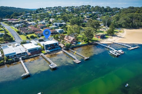 6 Main Street "SouthWind" House in Merimbula