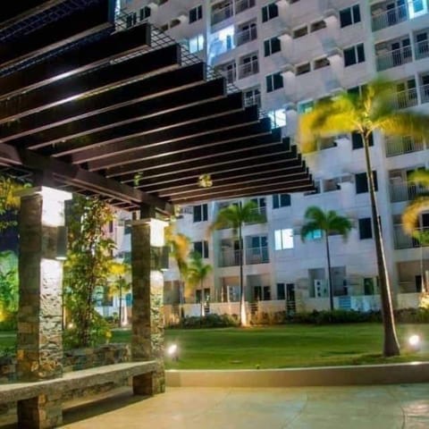 Staycation One Bedroom Hotel in Muntinlupa