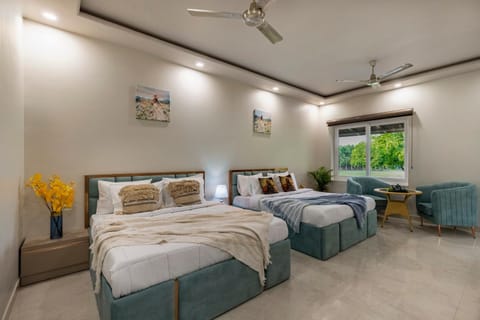 ELIVAAS Enchantia Luxury 6BHK Villa with Pvt Pool in Gurgaon Chalet in Gurugram