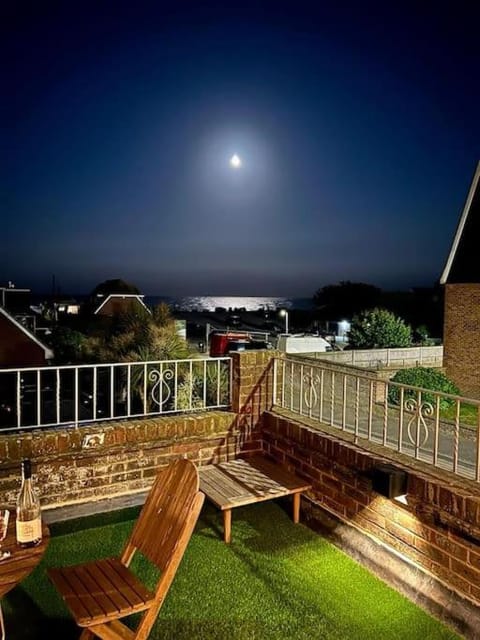 Patio, Night, View (from property/room), Balcony/Terrace, Balcony/Terrace