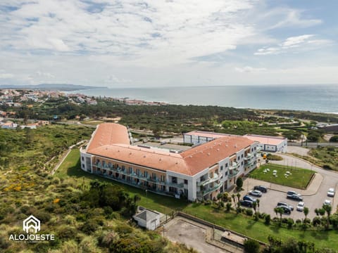 Nearby landmark, Bird's eye view