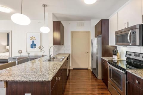 Landing at 99 Front - 2 Bedrooms in Downtown Memphis Condo in Mud Island