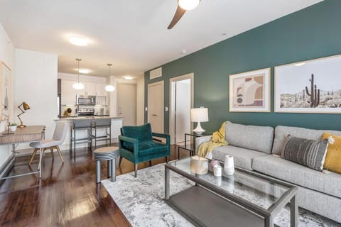 Landing at 99 Front - 2 Bedrooms in Downtown Memphis Condo in Mud Island