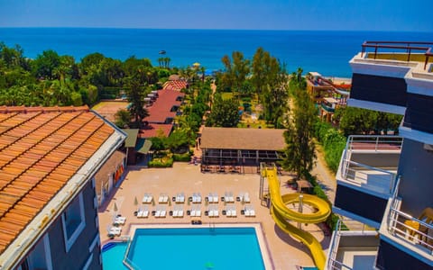 CLOVER MAGIC GARDEN BEACH HOTEL Hotel in Antalya Province