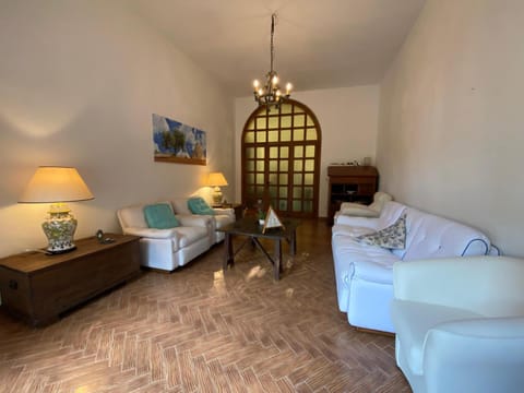 Villa Marina con 10 posti letto a 350 mt dal mare Chalet in Campomarino