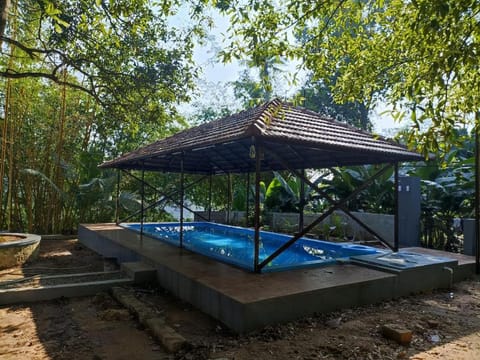 Mace Pool Villa Aluva Maison in Kochi