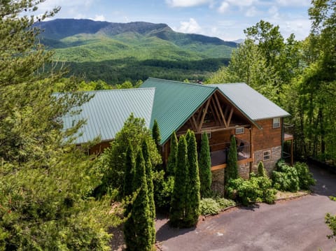 Property building, Day, Natural landscape, Mountain view
