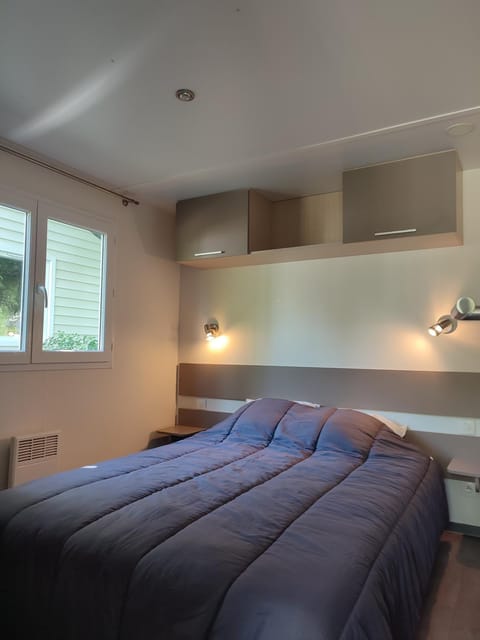 Mobil home Gîte Canal Nantes à Brest 40 minutes Nantes et Saint-Nazaire Campground/
RV Resort in Brittany