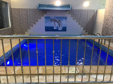 شاليهات رانديفو العاب مائية مع مسبح Campground/ 
RV Resort in Riyadh