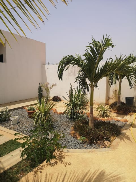 Villa chez Josy et Phil chambre d'hôte Vacation rental in Thiès Region, Senegal