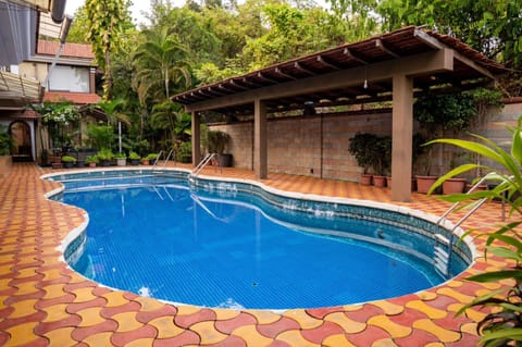 4 bhk villa with pool hilton candolim Apartment in Candolim