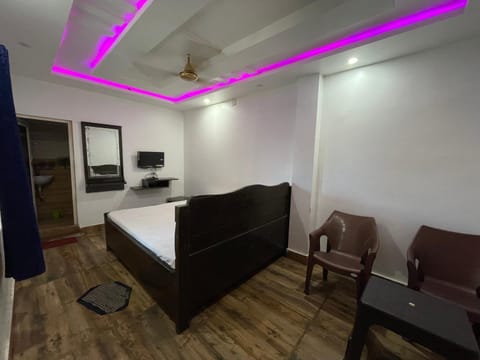 Hotel L P Nivas Hotel in Puri