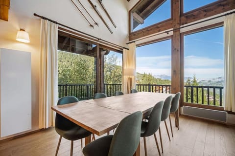 Dining area, Mountain view