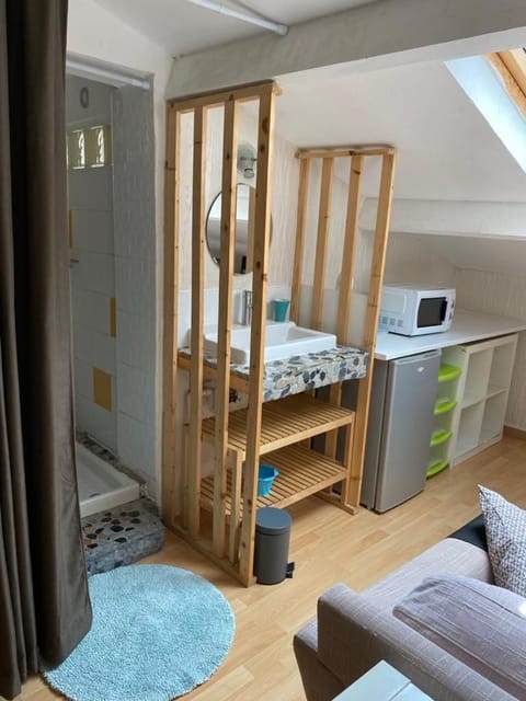 Grande chambre 25m - CLIM Location de vacances in Castelnau-le-Lez