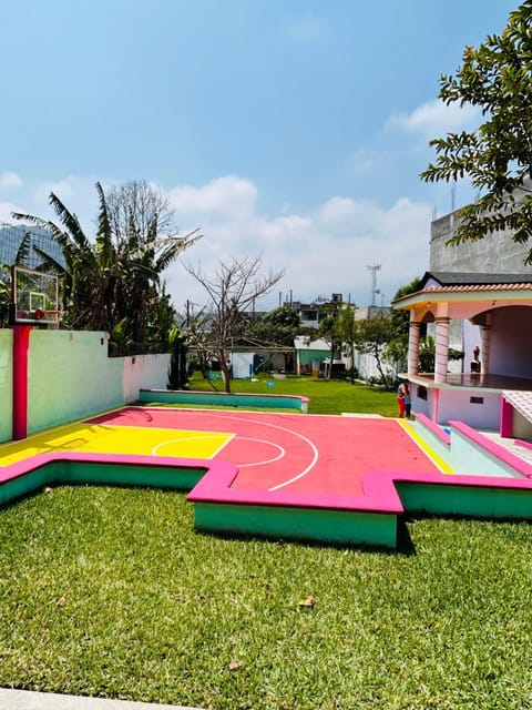 Day, Natural landscape, Children play ground, Children play ground, Garden, Kids's club, Garden view, Sports