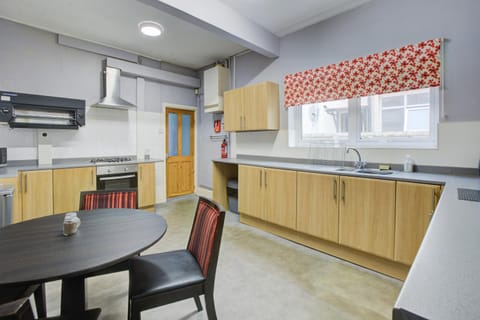 Kitchen or kitchenette, Dining area, kitchen