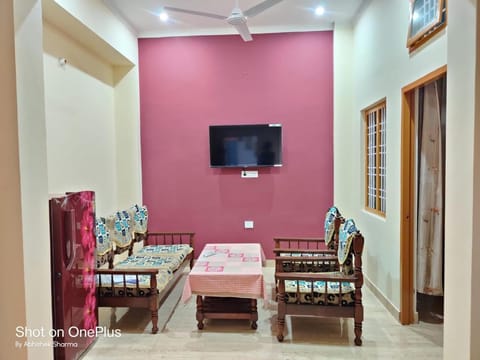 Vaikunth Homestay Vacation rental in Dehradun