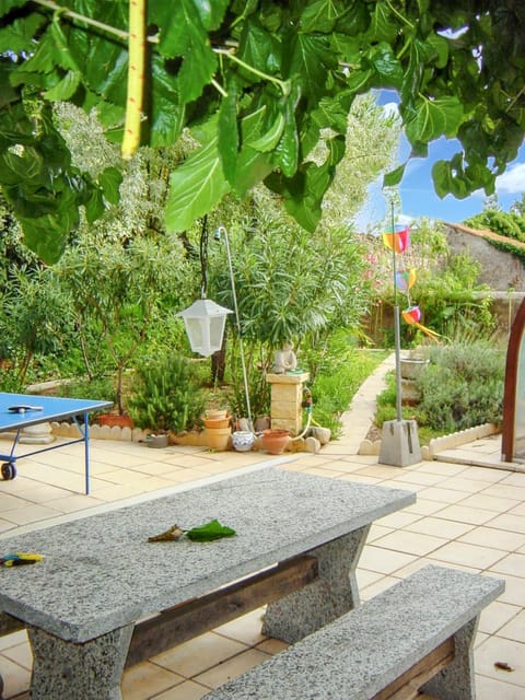 Appartement d'une chambre avec piscine partagee jardin clos et wifi a Marseillan a 6 km de la plage Apartamento in Marseillan