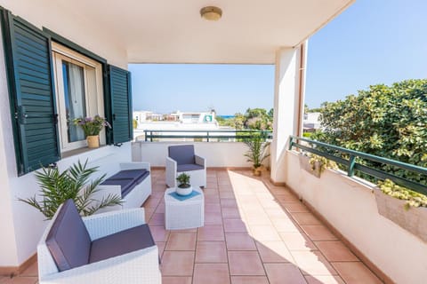 Patio, Garden view, Sea view