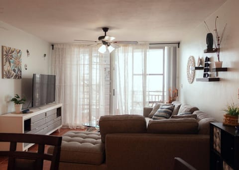 Tropical Caribbean Penthouse Apartamento in Fajardo