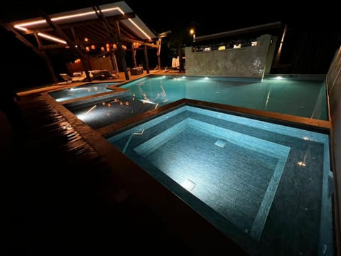 Night, Swimming pool