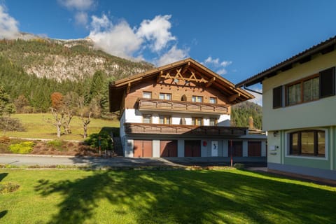 Property building, Spring, Natural landscape, Mountain view