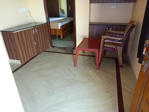 VARAHA GUEST INN LUXURY ROOMs Apartment in Tirupati