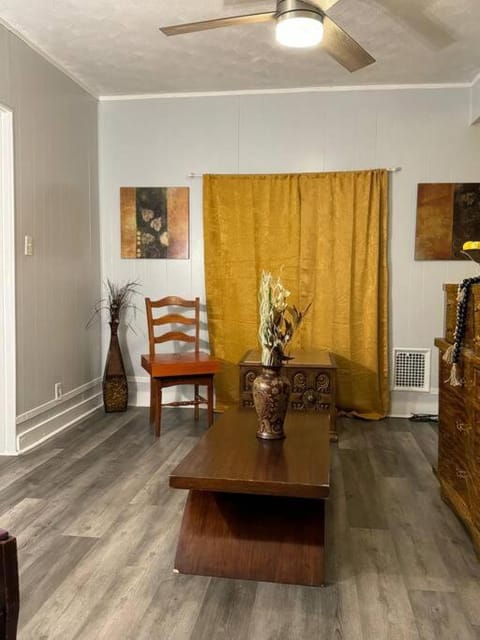 Tranquil Home, Master Suite, Zen room, Pittsburg, Canton Avenue, Banksville Appartamento in Pittsburgh