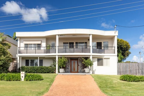 Property building, Balcony/Terrace