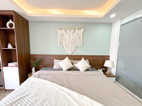 Green Hotel & Apartment HN - by Bay Luxury Wohnung in Hanoi