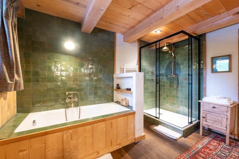 Bathroom, Bath