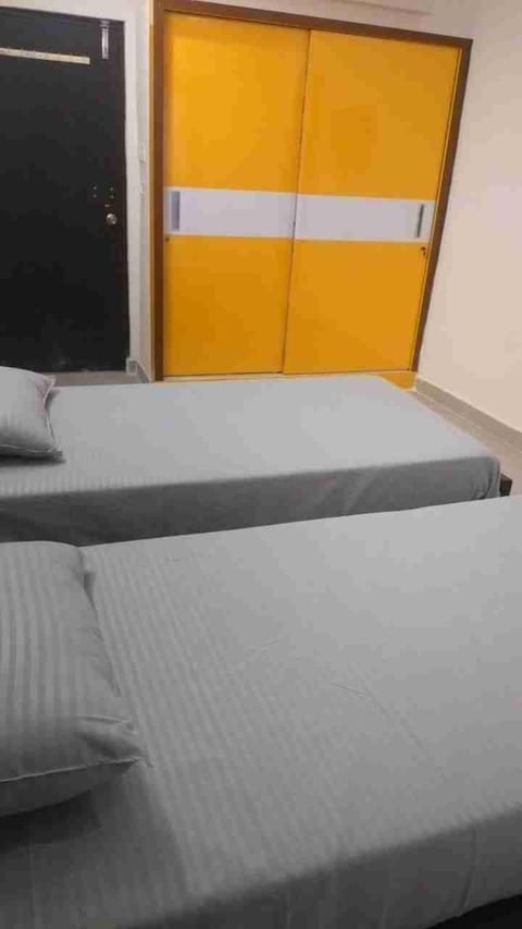 Stay In Hotels and Resorts Hostel in Hyderabad