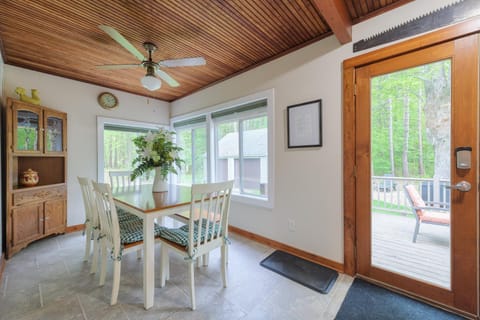 Woodlands - Beautiful Outdoor Living Space, nestled into the woods - Great getaway! House in Douglas