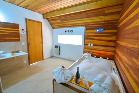 La Réserve Suites Bed and Breakfast in Monte Verde
