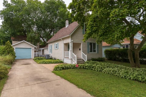 Lake Life - located just steps to South Beach Casa in South Haven