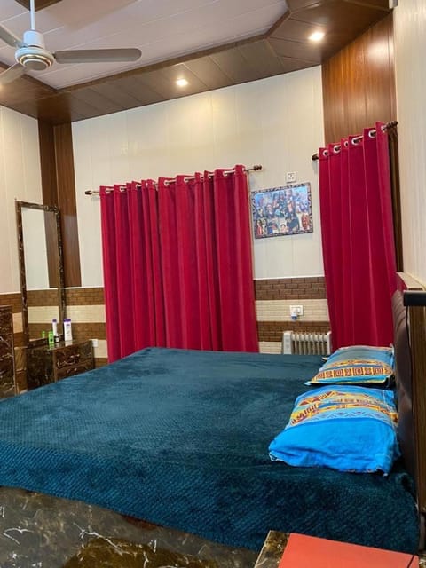 SJ Homestay Casa in Dehradun