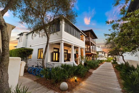 Abba Cottage & Carriage House Maison in Rosemary Beach