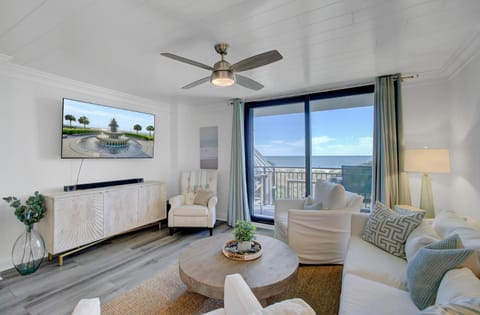 Shipwatch 417C by Wild Dunes, Oceanfront Condo House in Wild Dunes