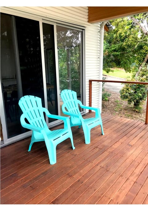 Aqua Marine - a warm and soulful spot to unwind House in Noosa Shire