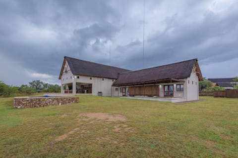 Zebula 14 Sleeper with Loft House in North West, South Africa