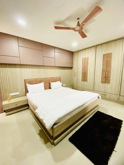 Metro Haven: Stylish Flat with Modern Comfort Apartamento in Jaipur
