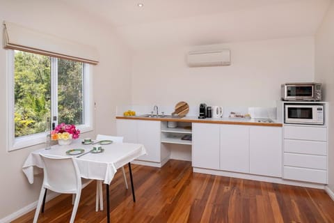 The Whale Lookout, Eagle Bay Apartment in Naturaliste