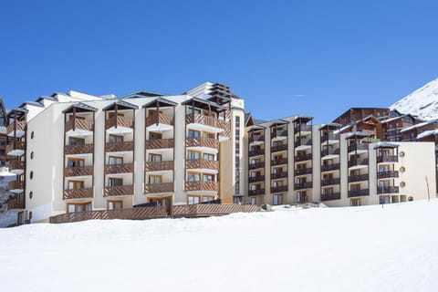 Property building, Nearby landmark, Winter