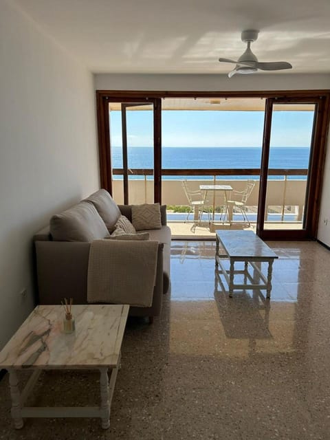 Living room, Sea view