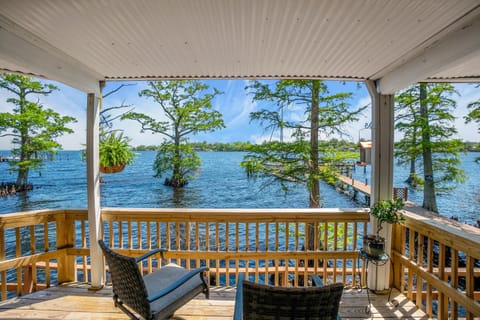 Fishing, Balcony/Terrace, Balcony/Terrace, River view