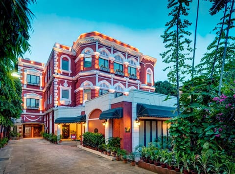 The Astor Hotel in Kolkata
